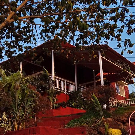 Veera Farmhouse,Villa コールハープル エクステリア 写真