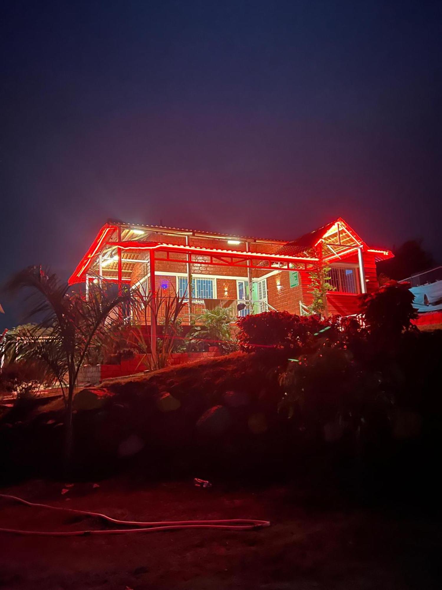 Veera Farmhouse,Villa コールハープル エクステリア 写真