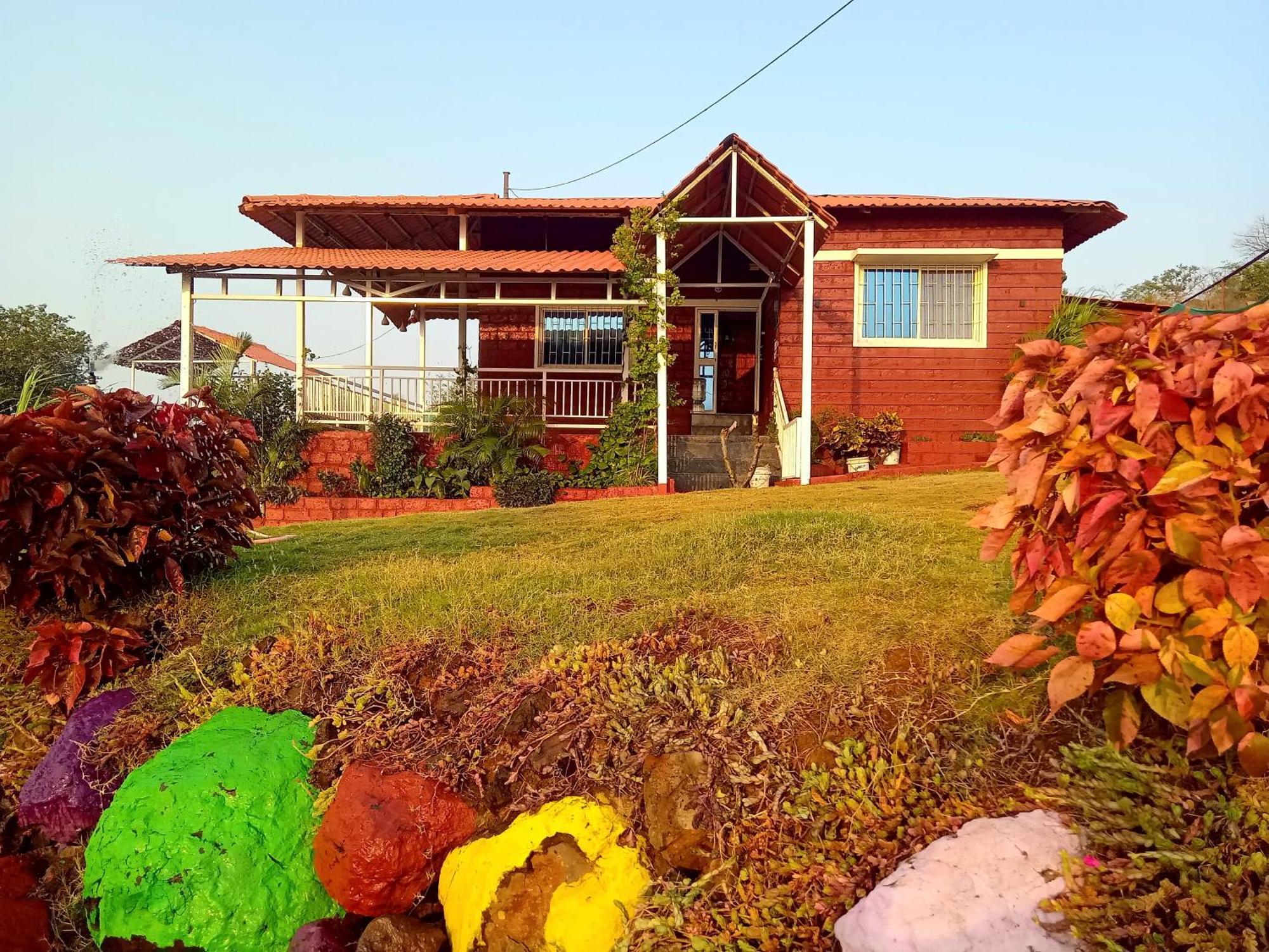 Veera Farmhouse,Villa コールハープル エクステリア 写真